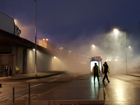 Gilets jaunes à Lyon : 13 personnes jugées lundi, la police dénonce "une violence particulièrement forte"