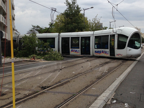Lyon : le tramway déraille, deux personnes blessées