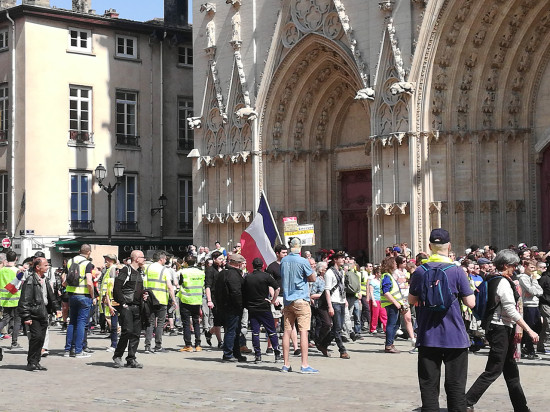 Lyon : toute petite mobilisation des gilets jaunes face au week-end de Pâques