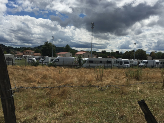 A Toussieu, l’installation de gens du voyage fait grincer des dents les habitants (Màj)