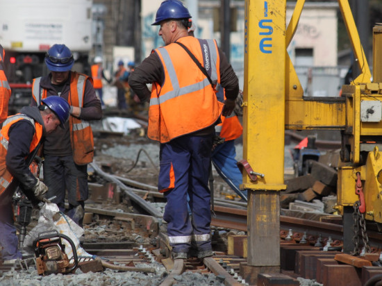 Déraillement d'un train de fret près de Lyon : le trafic encore perturbé ce mardi Déraillement d'un train de fret près de Lyon : le trafic encore perturbé ce mardi