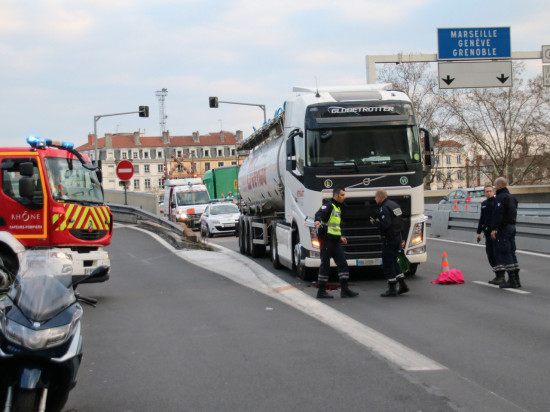 Accident mortel devant Fourvière : le chauffeur du camion placé sous contrôle judiciaire Accident mortel devant Fourvière : le chauffeur du camion placé sous contrôle judiciaire