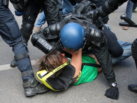Lyon : incidents et interpellations pendant la manifestation contre la Loi Travail
