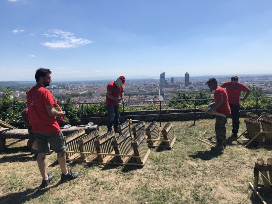 14 juillet à Lyon : une matinée avec les artificiers - VIDEO 14 juillet à Lyon : une matinée avec les artificiers - VIDEO