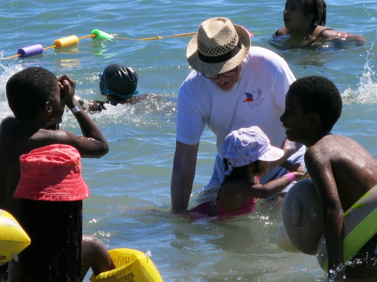 Le Secours Populaire offre des vacances aux enfants mais aussi aux parents