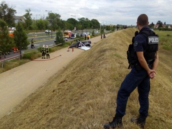Un ULM s’écrase à Vaulx-en-Velin, deux blessés