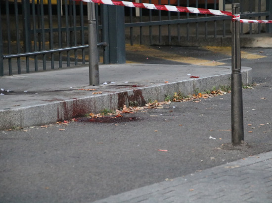 Villeurbanne : un jeune homme poignardé en plein après-midi aux Charpennes