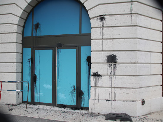 Lyon : le Grand Hôtel-Dieu pris pour cible par l’extrême-gauche