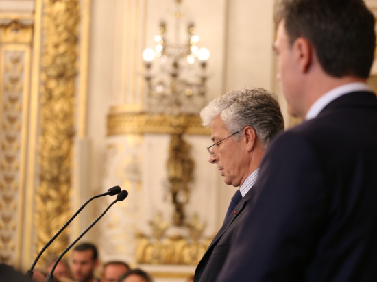 En pleurs, Henri-Michel Comet quitte le Rhône : "Ma vie préfectorale s’arrête sous mes yeux"