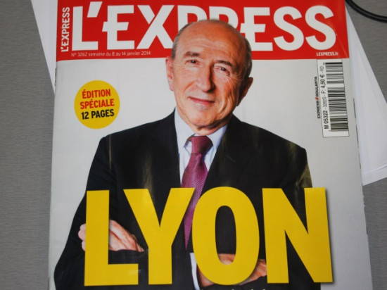 Gérard Collomb et ses réseaux en Une de l'Express