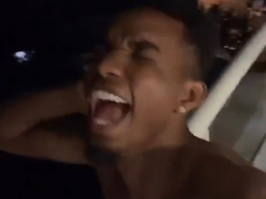 OL : quand Thiago Mendes, confiné, pousse la chansonnette