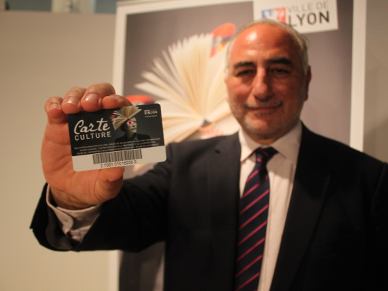 La culture lyonnaise joue carte sur table