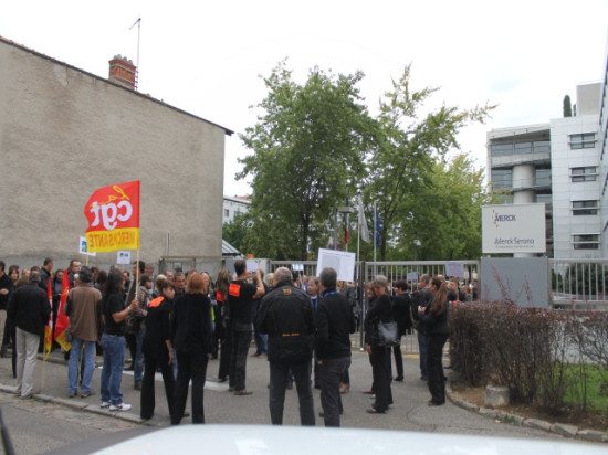 Les salariés de Merck se sont encore mobilisés en nombre jeudi