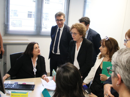 Villeurbanne : la ministre du Travail &agrave; son premier RDV P&ocirc;le Emploi