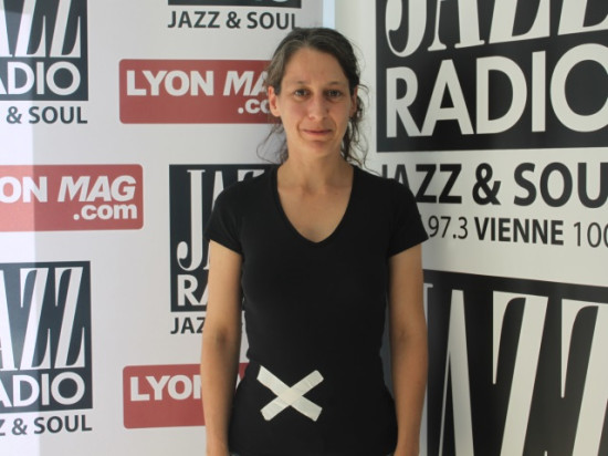 Lucie Sorin : "Les intermittents n'appellent pas à l'annulation des festivals" Lucie Sorin : "Les intermittents n'appellent pas à l'annulation des festivals"