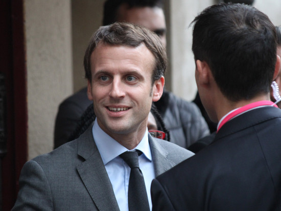 250 personnes manifestent à Lyon en marge de la venue de Macron aux JECO