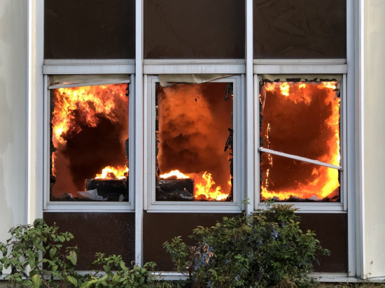 Incendie à Villeurbanne : la qualité de l’air "dégradée" Incendie à Villeurbanne : la qualité de l’air "dégradée"