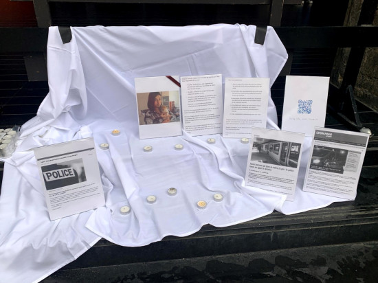 Insécurité à Lyon : une pétition de 500 signatures remise à Grégory Doucet Insécurité à Lyon : une pétition de 500 signatures remise à Grégory Doucet