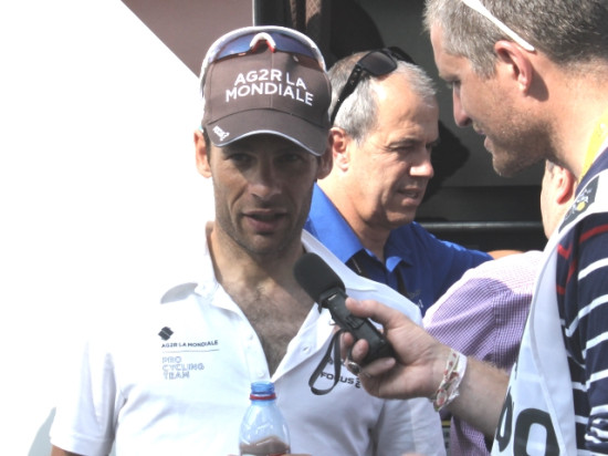 Poissard, le villeurbannais Jean-Christophe Péraud quitte le tour de France