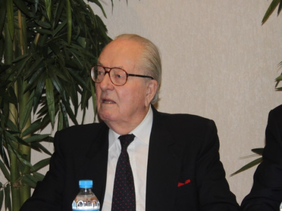 Jean-Marie Le Pen à Lyon samedi pour présenter ses voeux Jean-Marie Le Pen à Lyon samedi pour présenter ses voeux