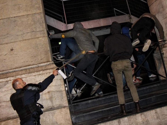 Une manifestation de l’extrême droite contre un spectacle joué à l’opéra de Lyon