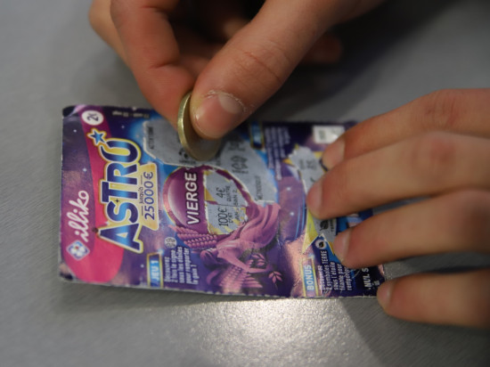 Près de Lyon : un jeu à gratter à 500 000 euros pour un routier Près de Lyon : un jeu à gratter à 500 000 euros pour un routier