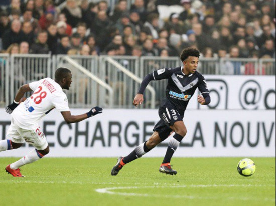 En défense, Jules Koundé intéresse l’Olympique Lyonnais