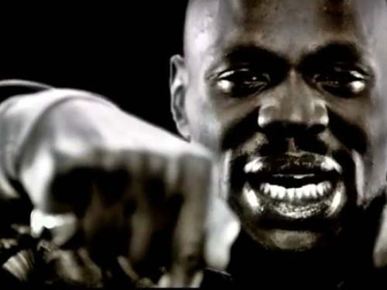 L'extrême-droite se mobilise pour empêcher la venue d'un rappeur près de Lyon