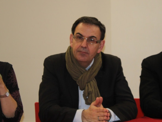 Faux mariages gays à Lyon : Kimelfeld dénonce la présence de Perrin-Gilbert