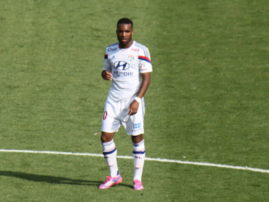 OL : l’avenir de Lacazette décidé ce mercredi ?