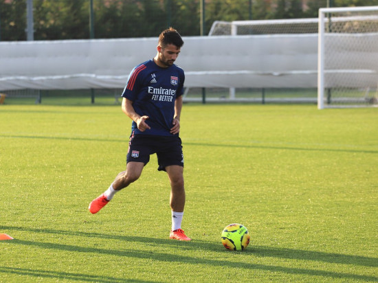 OL : Leo Dubois appelé en équipe de France, Houssem Aouar en Espoirs