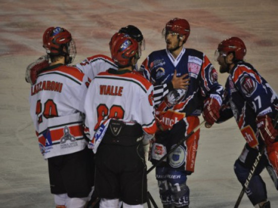Interrompu à cause d'un problème de glace, le match LHC - Epinal sera rejoué en partie