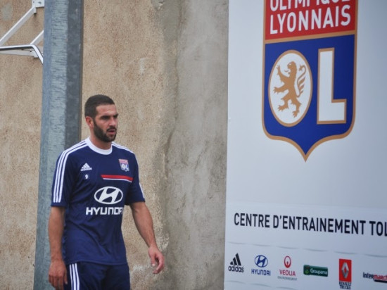 Lisandro Lopez déçu par l'OL et Jean-Michel Aulas