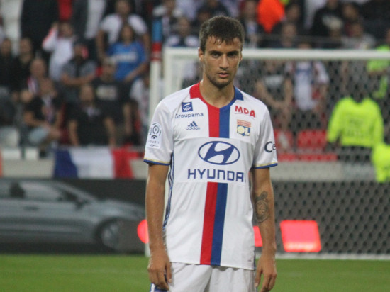 Le départ attendu de Mammana vers le Zénith n’est pas du goût des supporters de l’OL