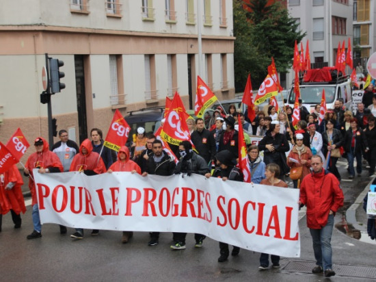 Lyon : plus de 1500 personnes ont manifesté à l'appel de la CGT Lyon : plus de 1500 personnes ont manifesté à l'appel de la CGT