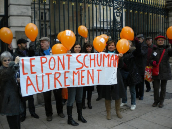 Lyon: les riverains du futur pont Schuman ne désarment pas