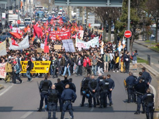 Manifestation contre la loi travail : quatre jeunes interpellés samedi