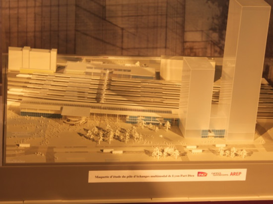 La maquette de la gare de la Part-Dieu nouvelle version exposée au public