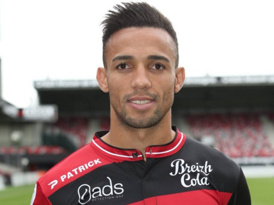 Fernando Marçal signe à l'OL pour 4,5 millions d'euros (officiel) Fernando Marçal signe à l'OL pour 4,5 millions d'euros (officiel)