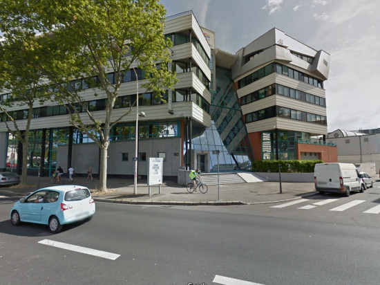 Des œufs jetés sur le siège du Medef à Lyon