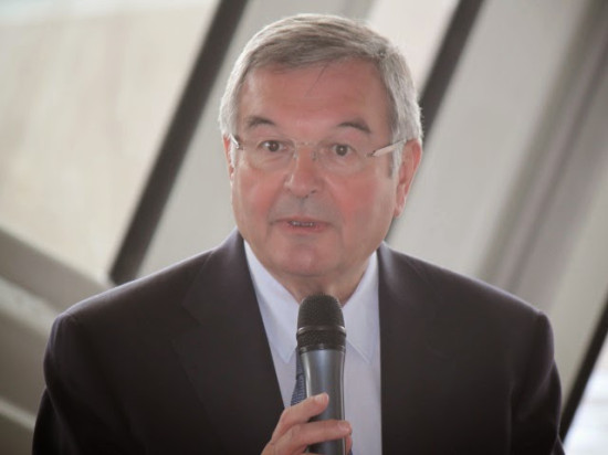 Soupçons d'emploi fictif autour de Michel Mercier et moralisation de la vie publique : la CANOL publie ses recommandations