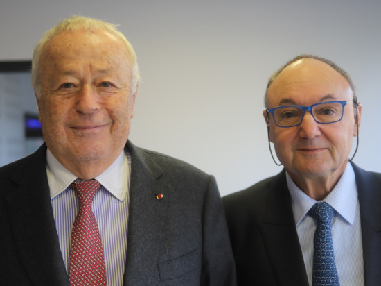 Alain Mérieux : "Mobiliser les entreprises pour s’occuper des gens qui sont sur le bord de la route"