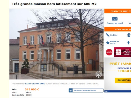 La mairie de Mions, "tr&egrave;s grande maison", en vente sur le Bon Coin