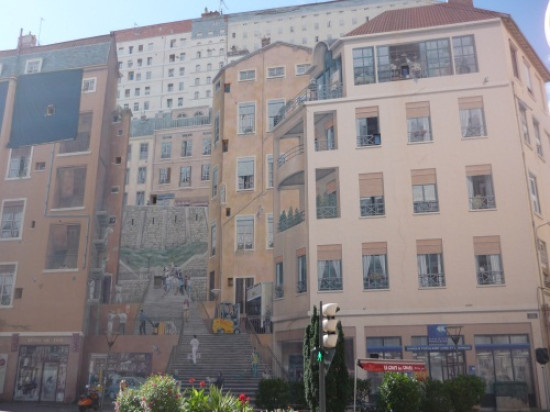 Croix-rousse : une troisième version de la fresque des Canuts en préparation