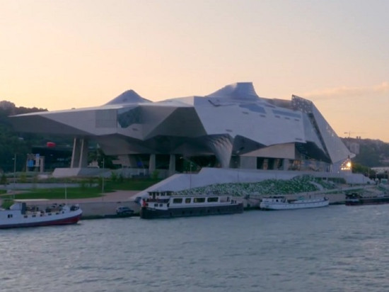 La nouvelle vidéo de Lyon vue du ciel affole les compteurs
