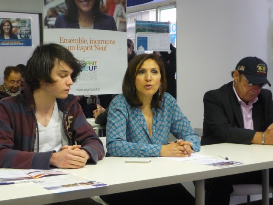 Primaire UMP à Lyon : Nora Berra veut faire de la ligne C3 un tramway