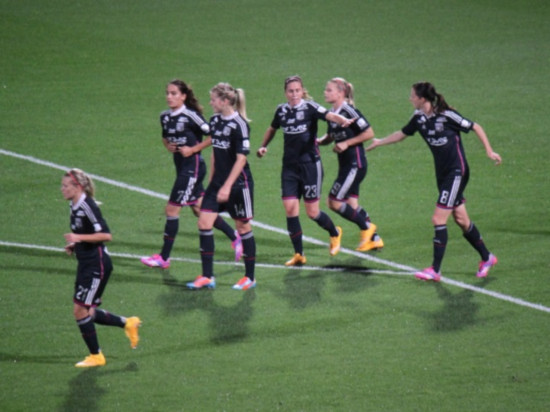 L’OL féminin termine la saison par une victoire à Guingamp (3-0) L’OL féminin termine la saison par une victoire à Guingamp (3-0)