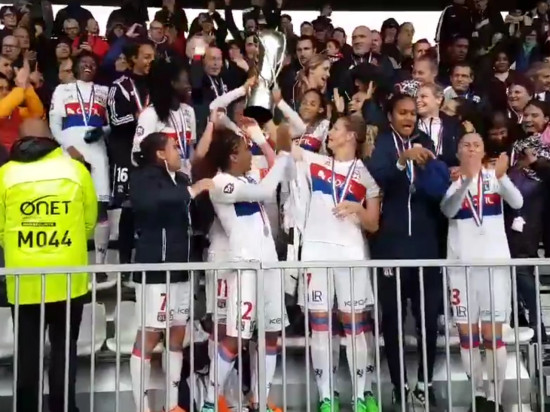 Face à Marseille, l'OL féminin conquiert un 12e titre de champion consécutif (7-0) Face à Marseille, l'OL féminin conquiert un 12e titre de champion consécutif (7-0)