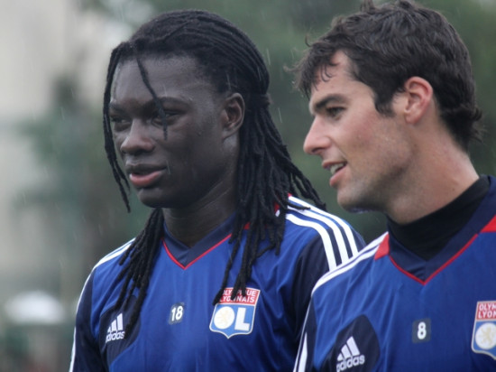 Newcastle intéressé par le duo Gomis-Gourcuff ?