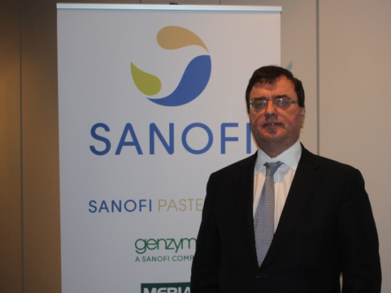 Le vaccin contre la dengue de Sanofi sera mis sur le marché fin 2015 Le vaccin contre la dengue de Sanofi sera mis sur le marché fin 2015